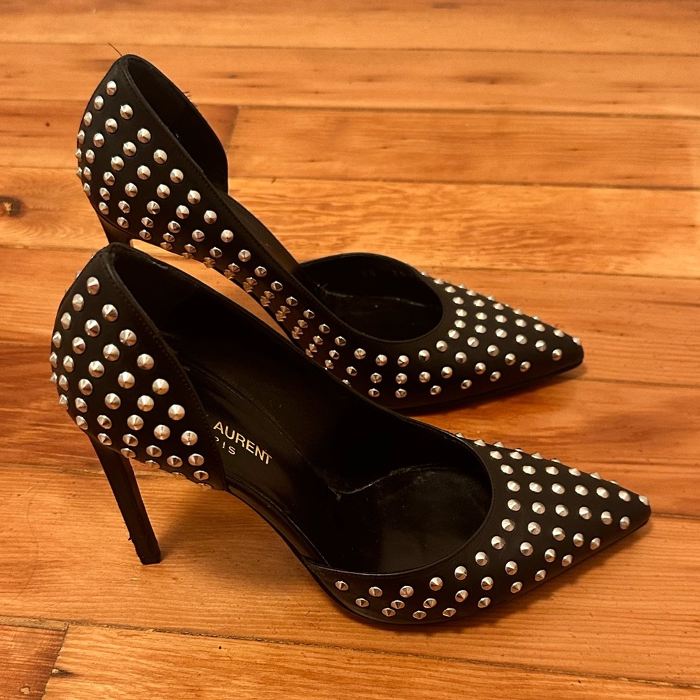 Saint Laurent Leather D’Orsay Accent Pumps